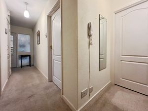 Photo 5- click for photo gallery